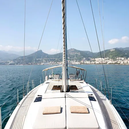 Sailboat Hanse 455 Позитано